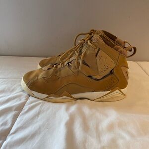 Jordan boy Sneakers in Tan and Cream